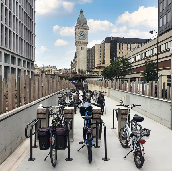 Vélostation Saemes Van Gogh