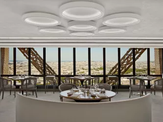 Le Jules Verne