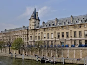 Prefecture de Police