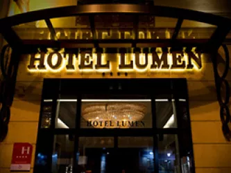 Entree Hotel Lumen