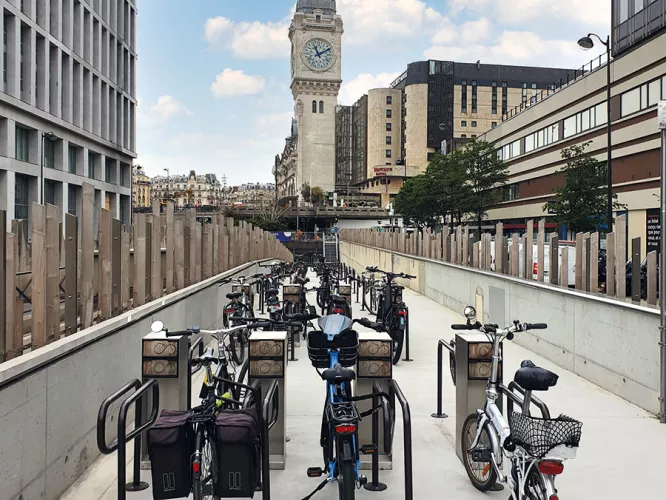Vélostation Saemes Van Gogh