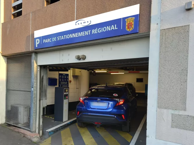 parking gare de Houilles