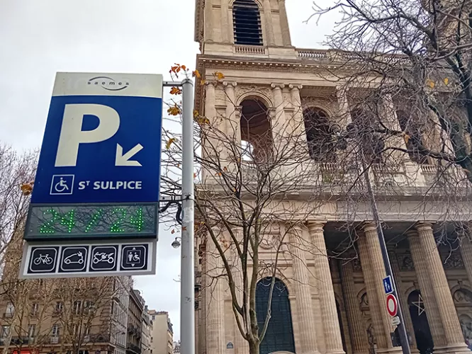 Parking St Sulpice
