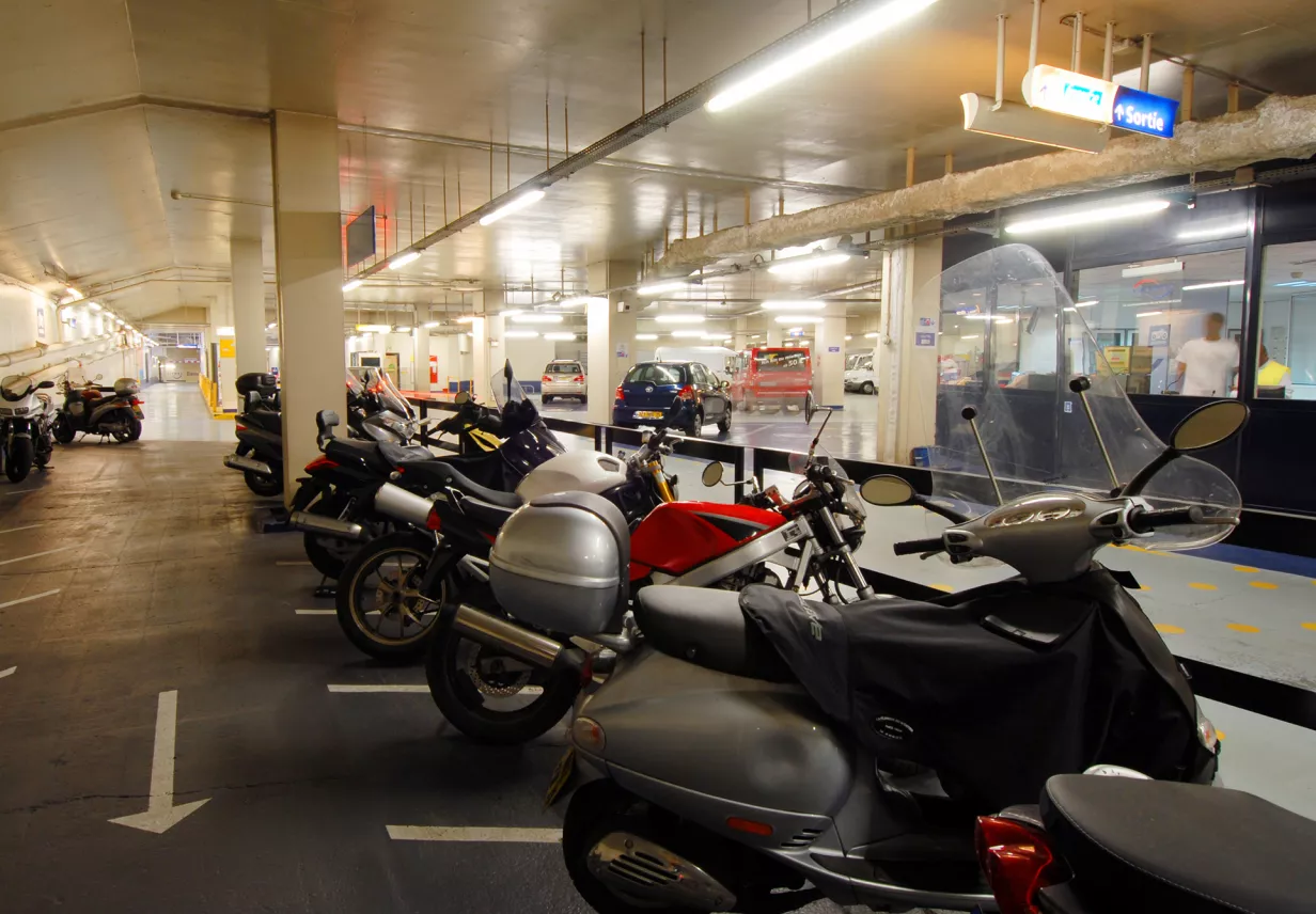 Parking_Porte_d'Orléans_moto