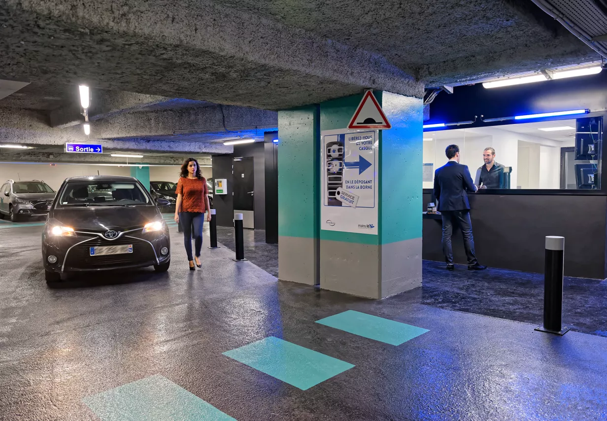 Parking_Les_Halles_St Eustache_accueil
