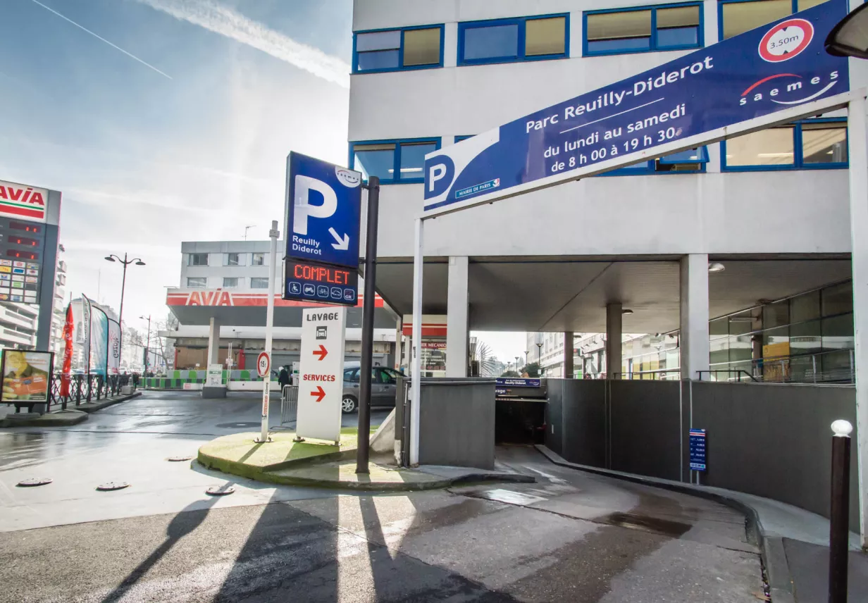 Parking Reuilly Diderot entrée