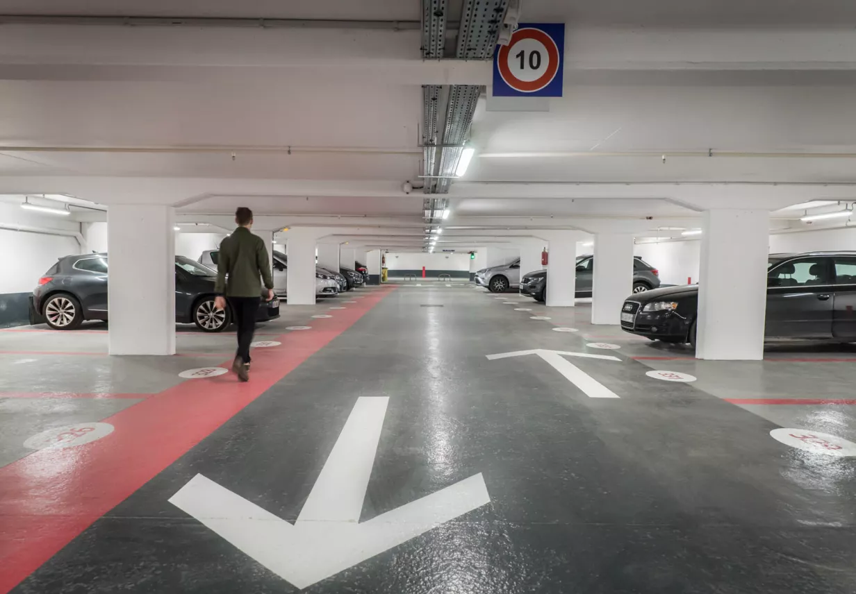parking Mairie du 14 intérieur