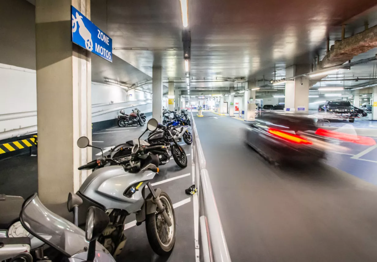 parking porte d'Orléans entrée intérieur