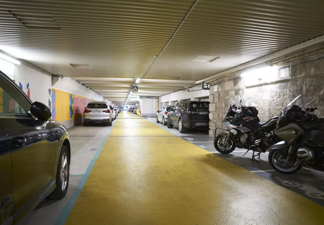 Stationnement motos Pereire