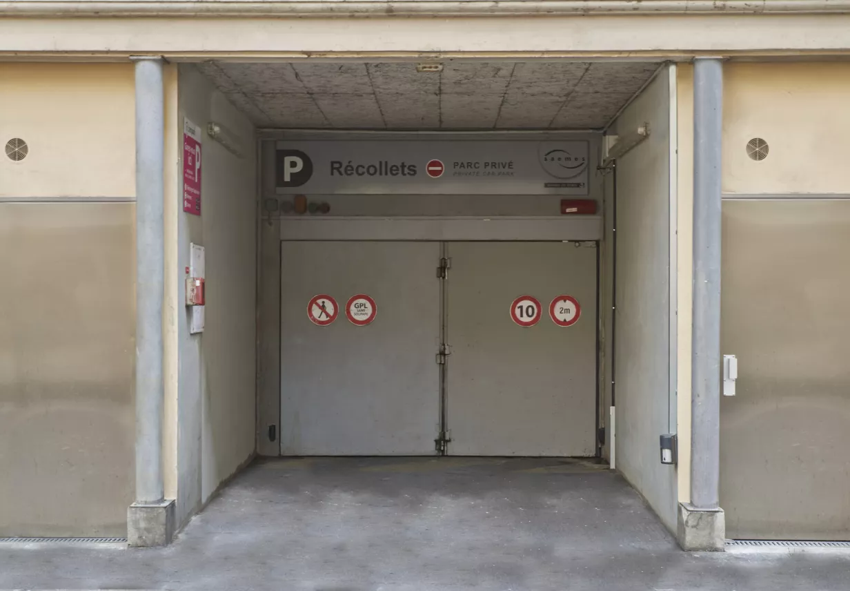 Entrée Véhicule Récollets
