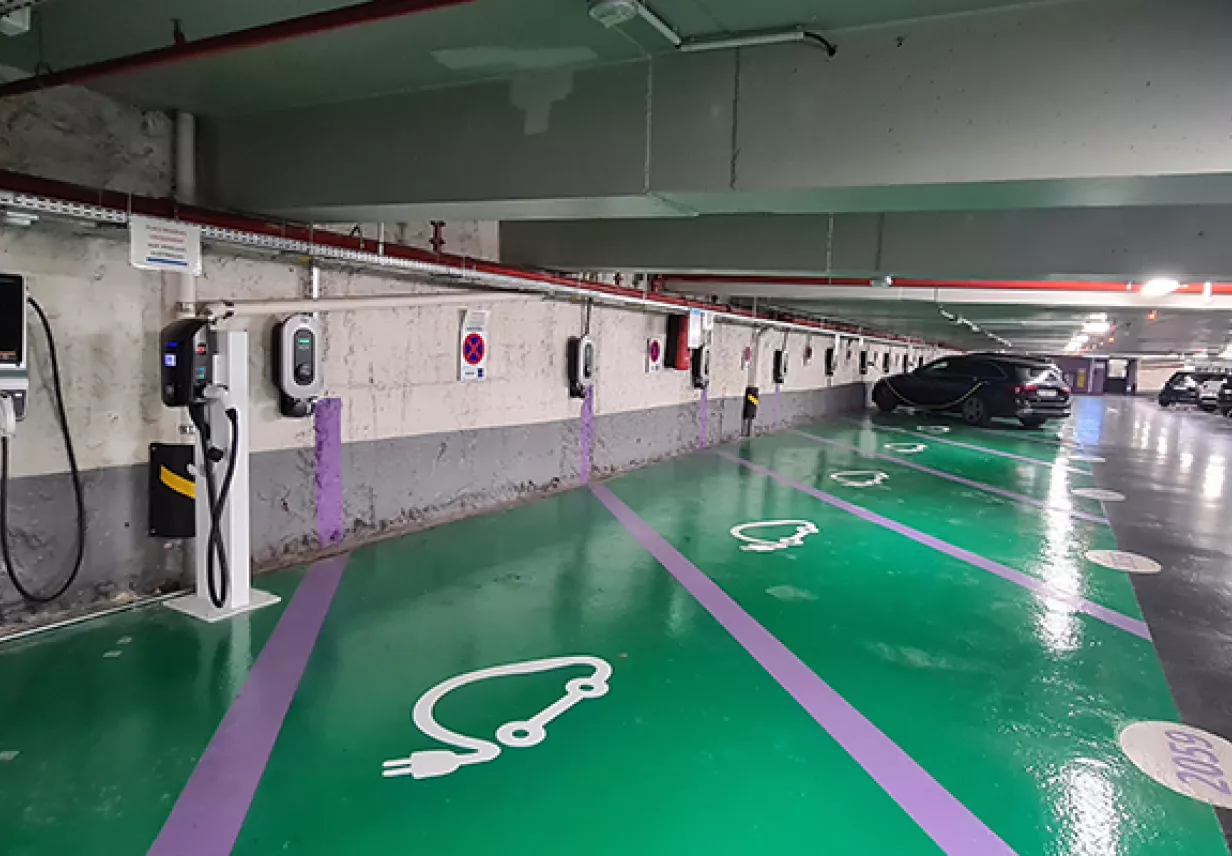 Bornes véhicules électriques Parking Lagrange