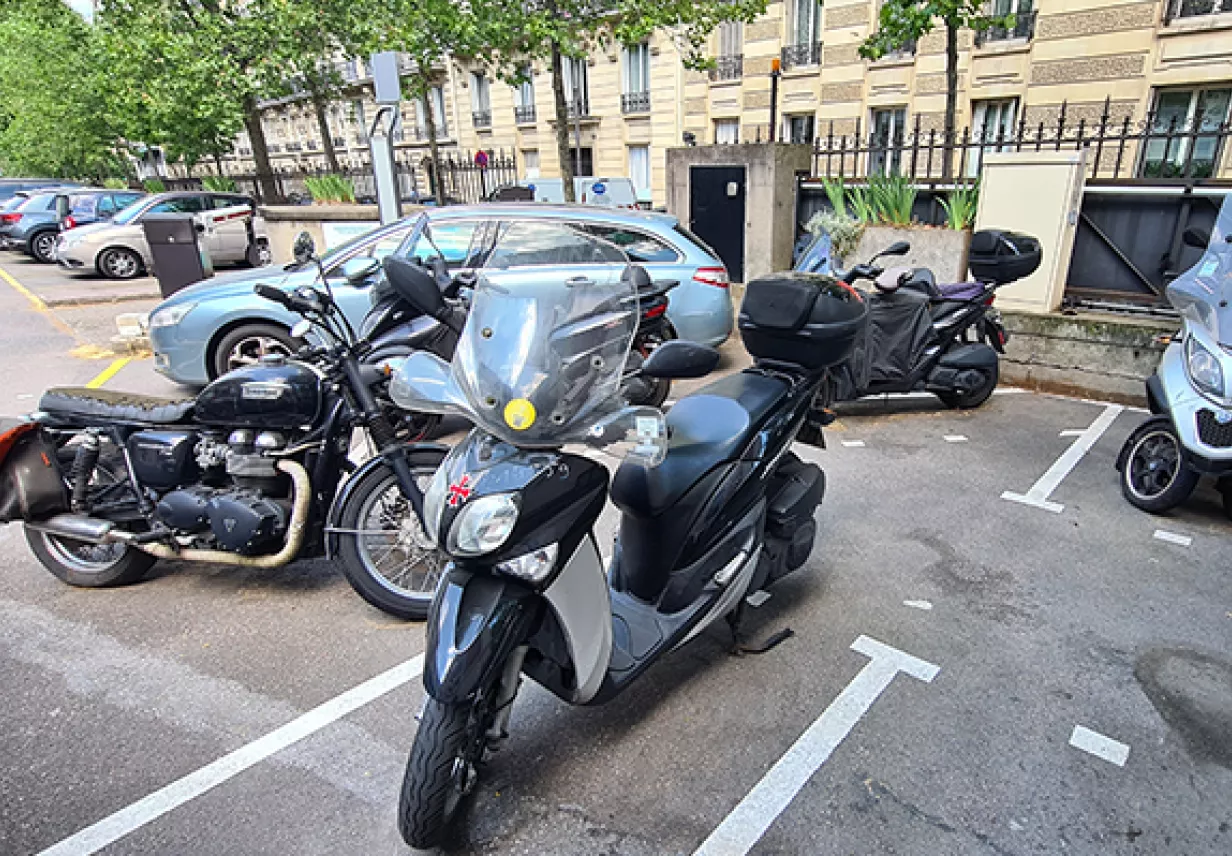 Parking Flandrin zone moto