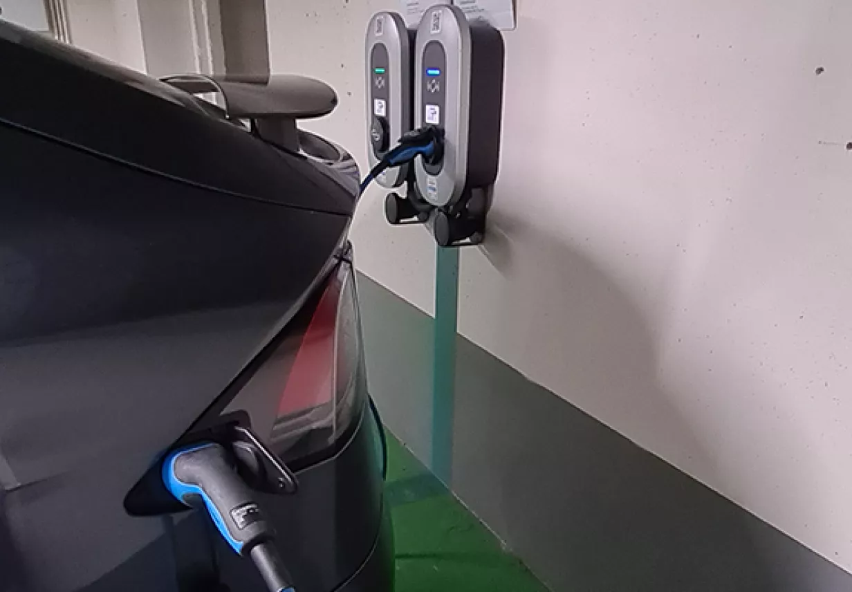 Parking Les Halles bornes de recharge électrique