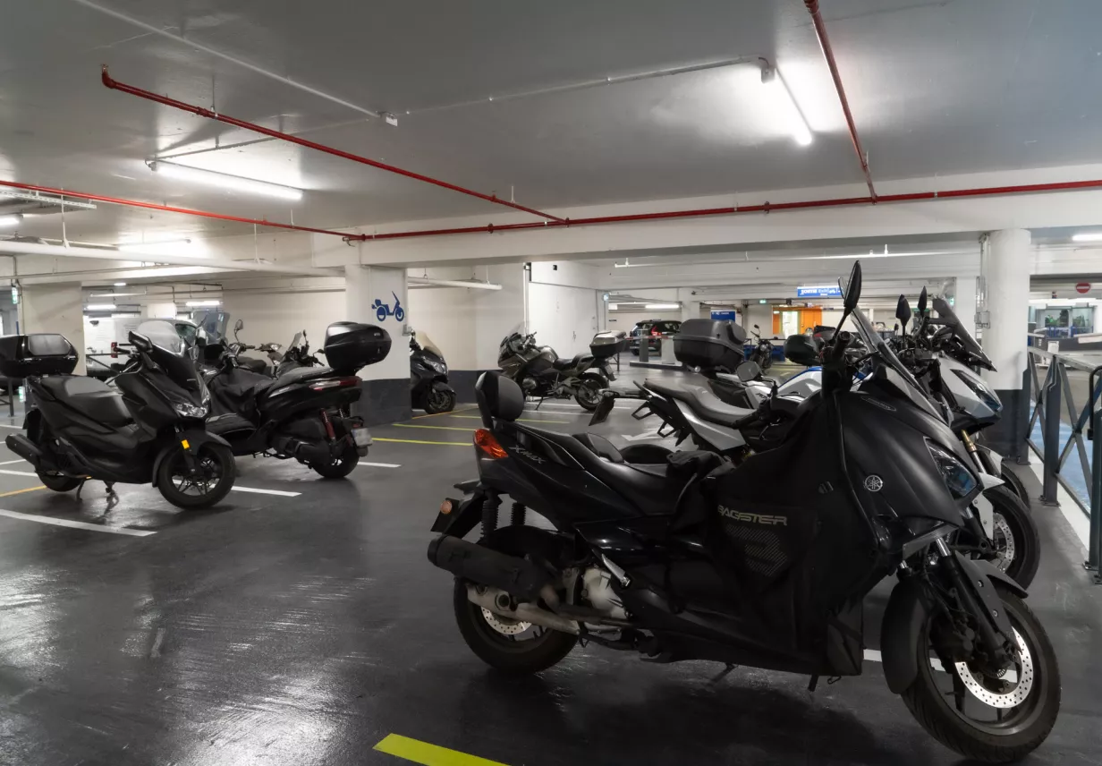 Places motos St Sulpice
