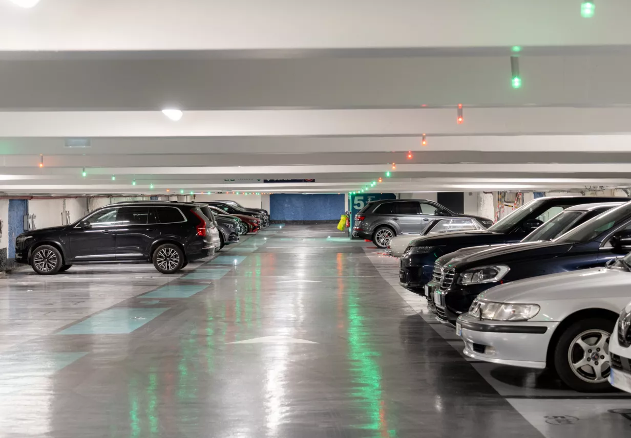 Intérieur - Parking Bac