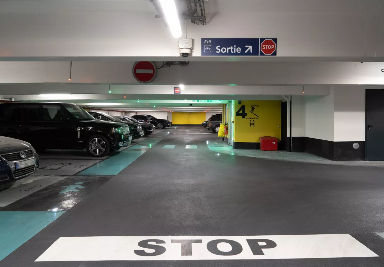 Niveau - Parking Bac