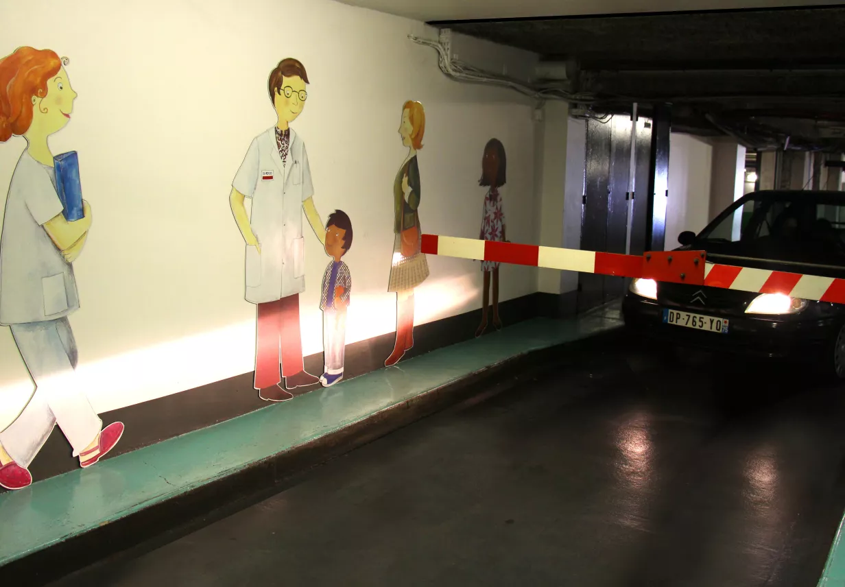 image Parking Hôpital Robert-Debré